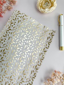 Vellum con foil Maitia de Bihotzez Scrap