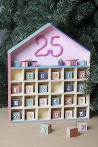 Calendario de Adviento Casa con 24 sellos