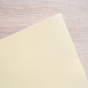 Tela de encuadernar 32x50 cm Mintopía Premium CLASS Amarillo pálido