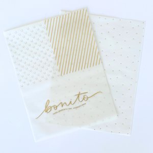 Hojas de vellum con foil SYL Abril 2025