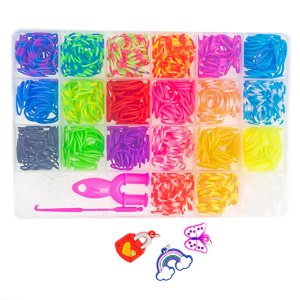 Set de gomas decoradas y útiles DP Craft 20 colores