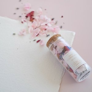 Botella de 15gr Dried Flower Mix I Wax It by Lora Bailora
